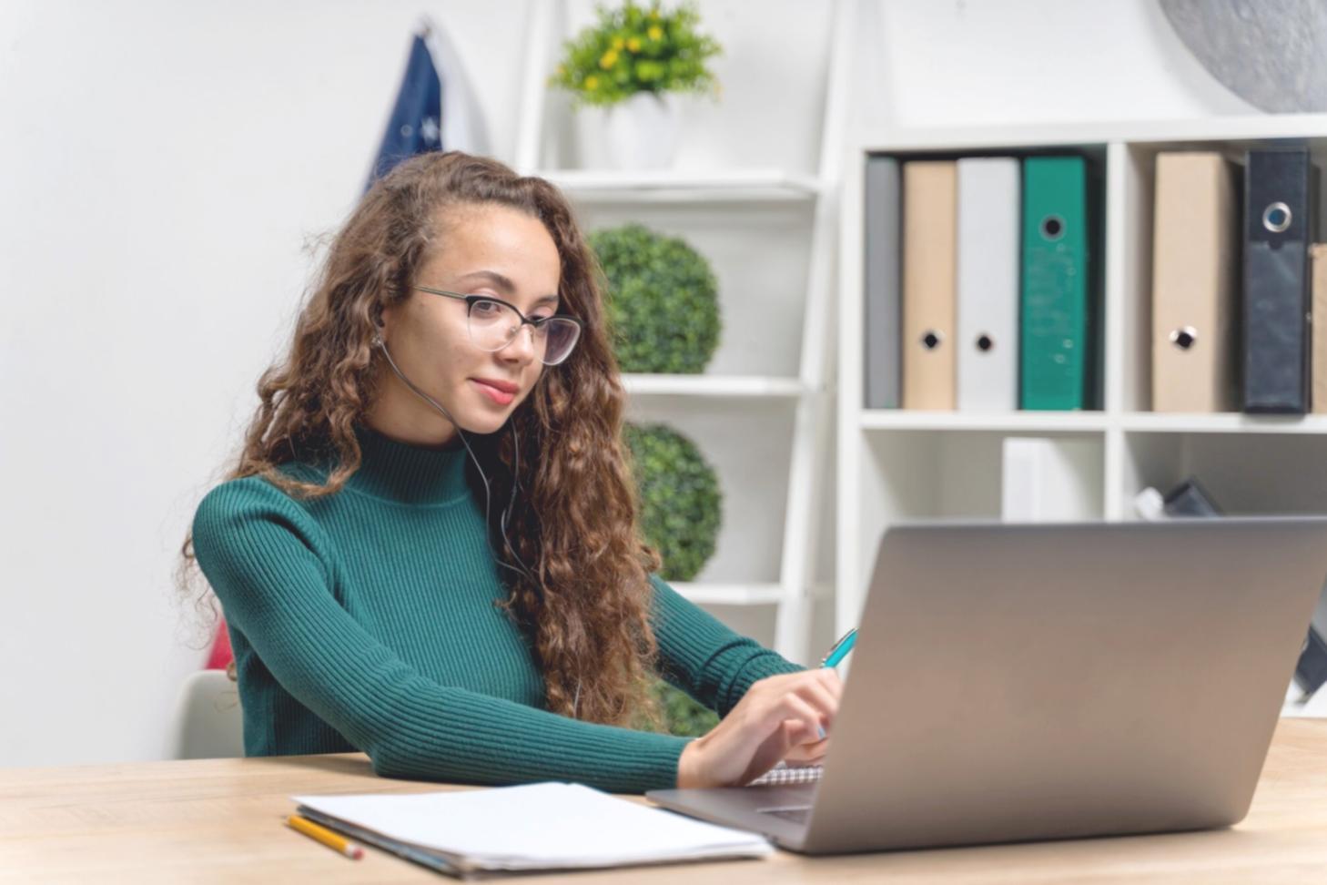 Análisis de estados financieros en pantalla